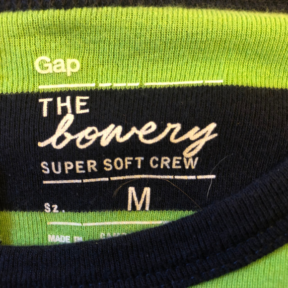 GAP, Size Medium Striped Long Sleeve Tee - Picture 3 of 4